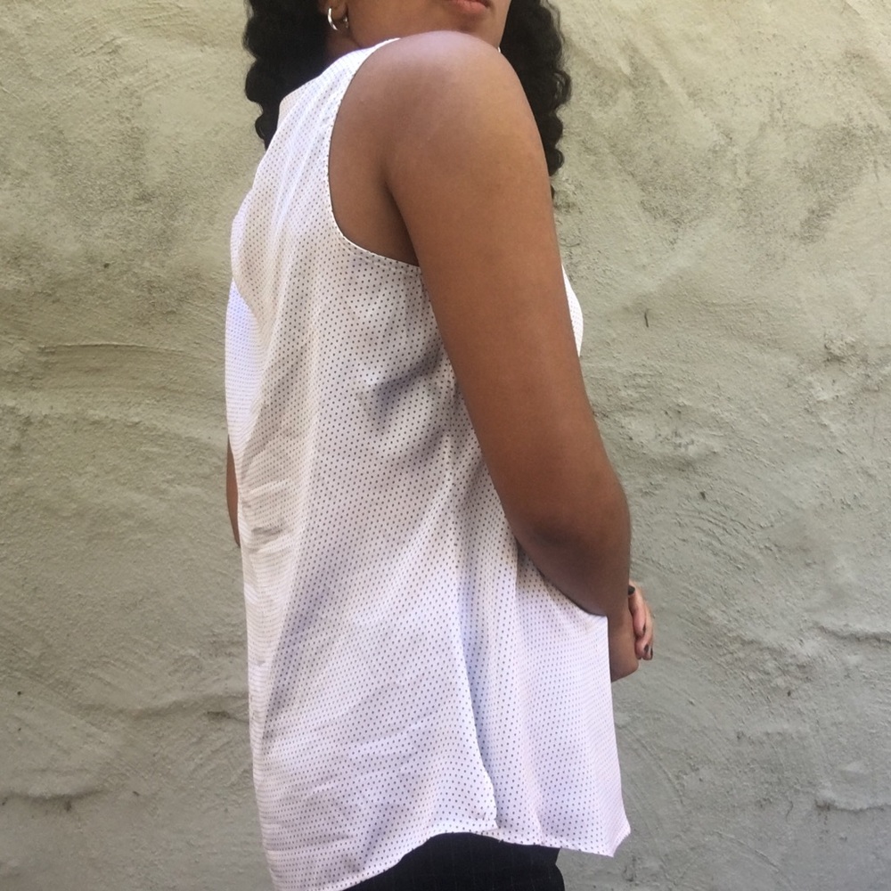 White polka dot blouse - Picture 3 of 4